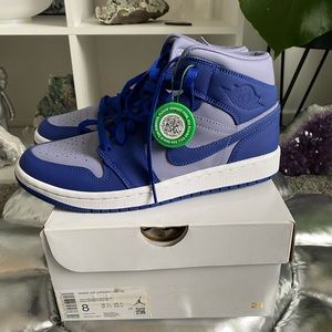 Air Jordan 1 Mid SE BRAND NEW